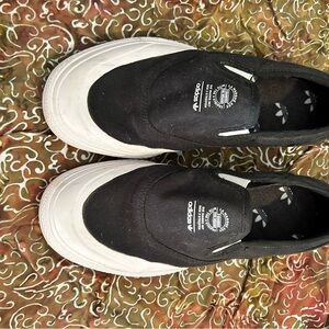 Adidas Nizza Black and White Slip-On Sneakers